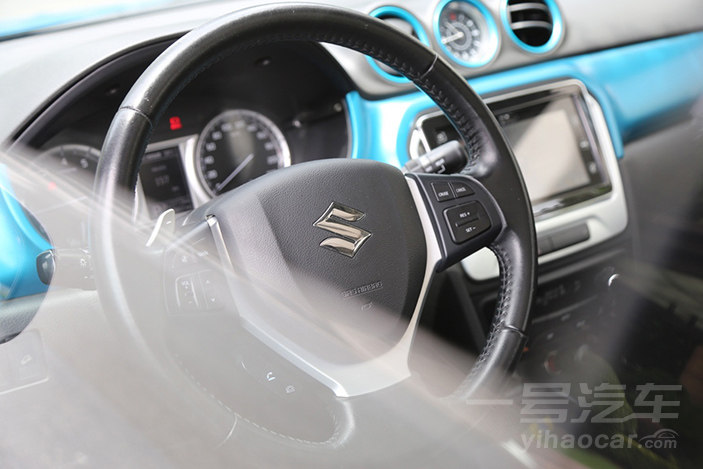 试驾长安铃木维特拉视频,刚柔并济戈壁试驾长安铃木维特拉