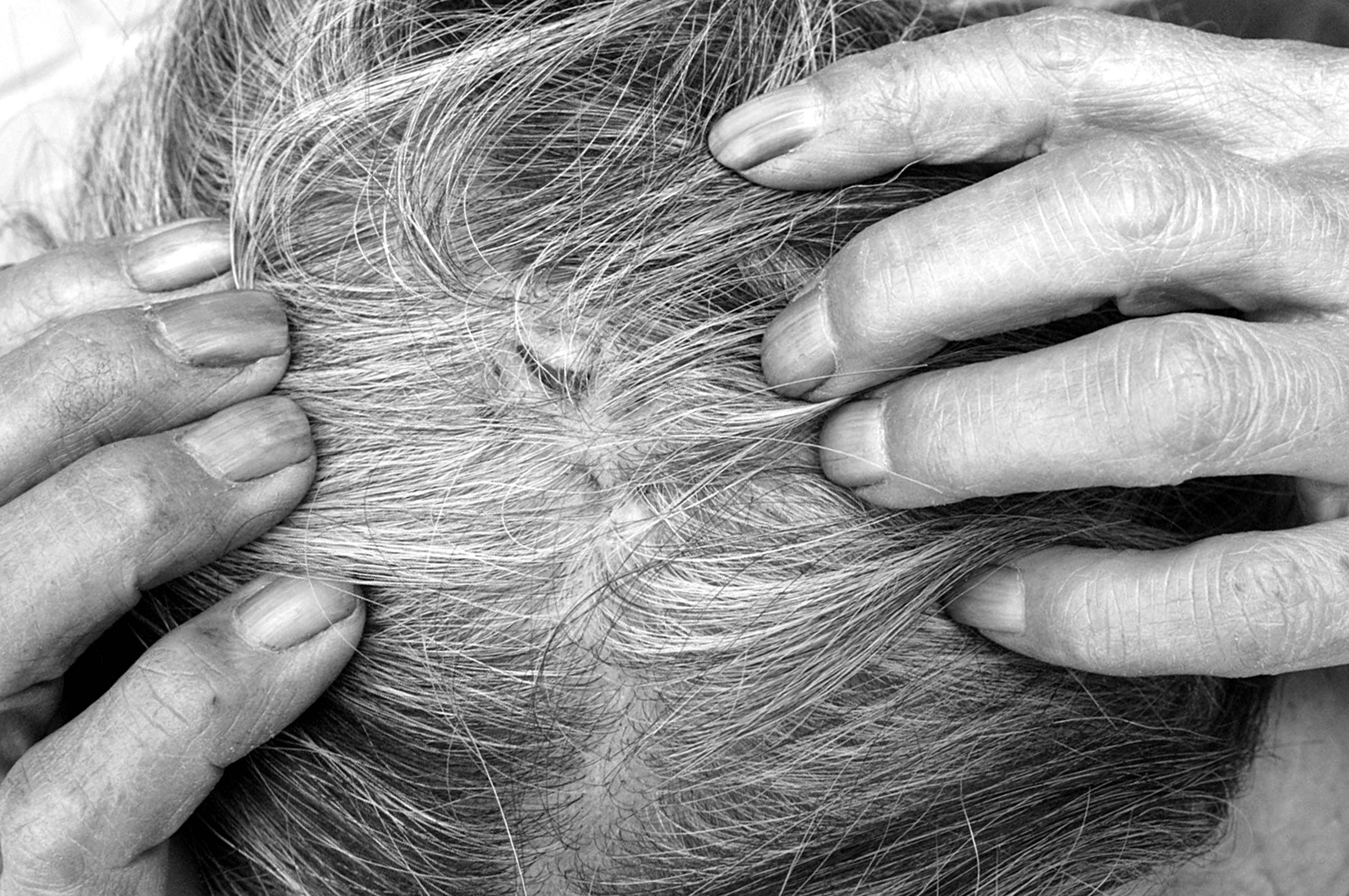 一百个人的口述实录019：我过于害怕，自己脱了衣服