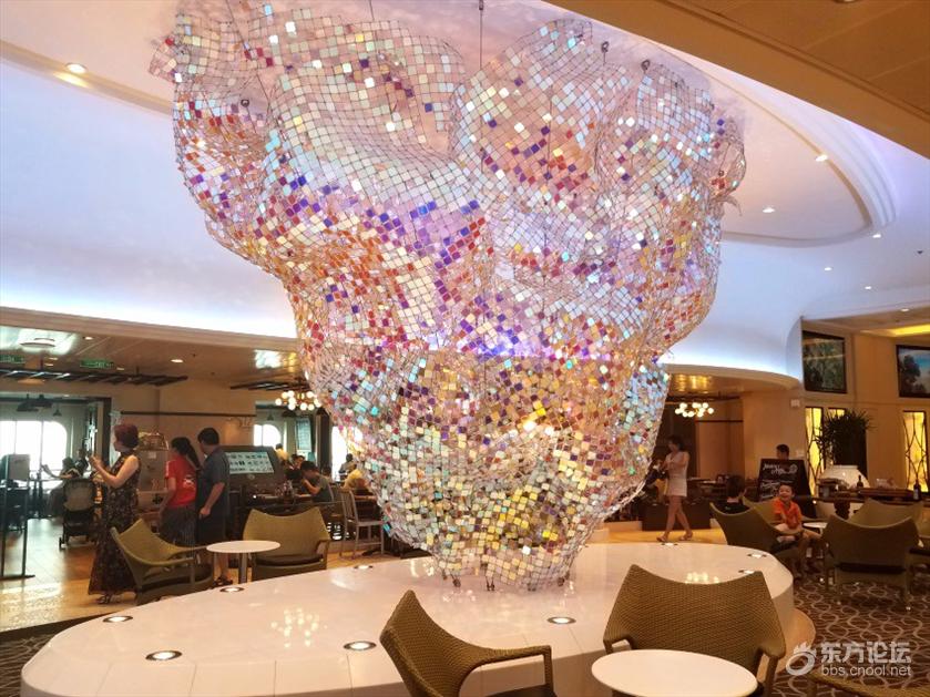 坐奢华游轮什么感受？房间就像漂在海上量子号游记！