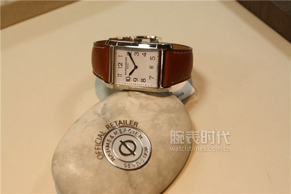 万元石英腕表,万元以内买石英表还是机械表