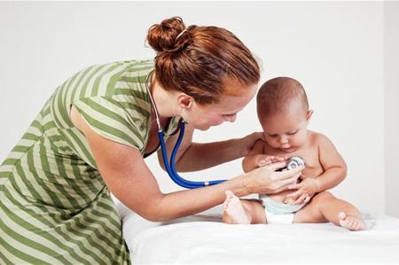 婴儿喘有痰最快解决方法,宝宝气喘咳嗽有痰小妙招