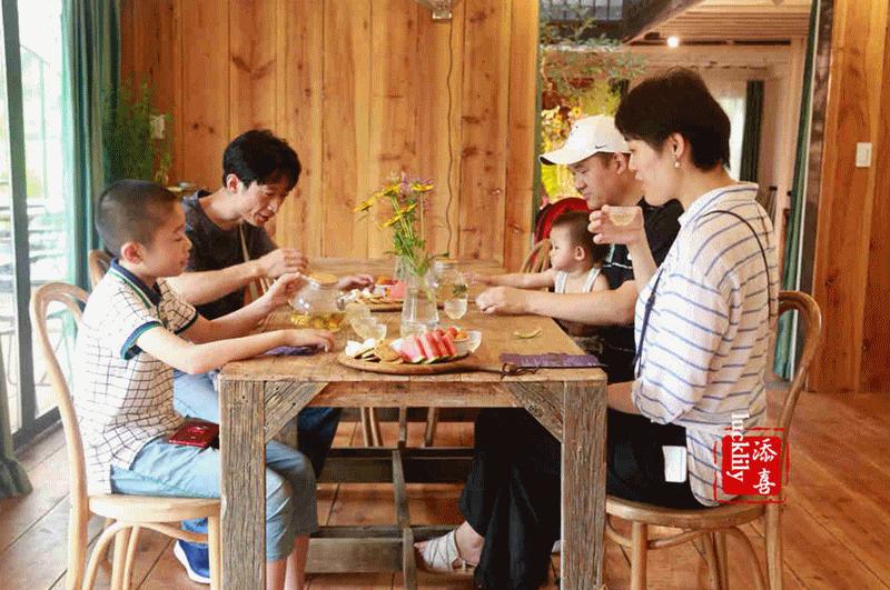 义远农场亲子探险露营：帐篷、萤火虫、足球冰淇淋、竹水枪、采摘