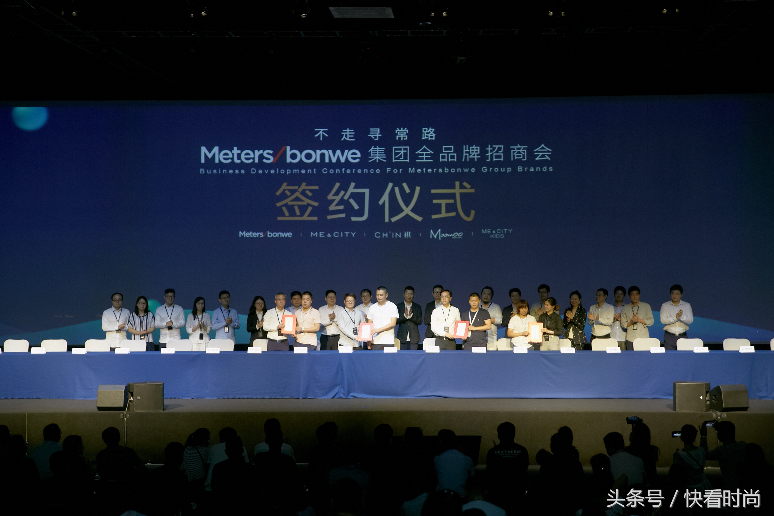 目前比较火的实体连锁店加盟推荐,最近特别火的加盟店实体店