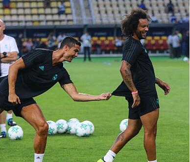 c罗从皇马到尤文辉煌依旧,c罗的故事皇马