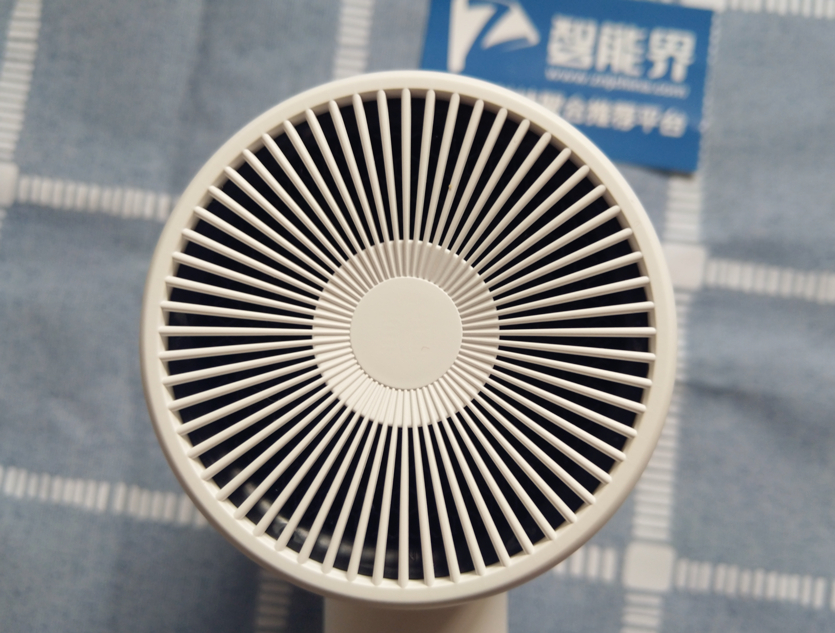 柔顺好头发吹出来，谁说九零后就要秃顶？