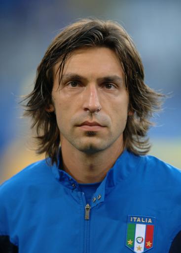 天下足球盘点皮尔洛经典比赛,足球经典解说皮尔洛