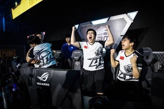 韦神女友为PGI中国队下厨遭嫌弃？4AM卡帝赞不绝口