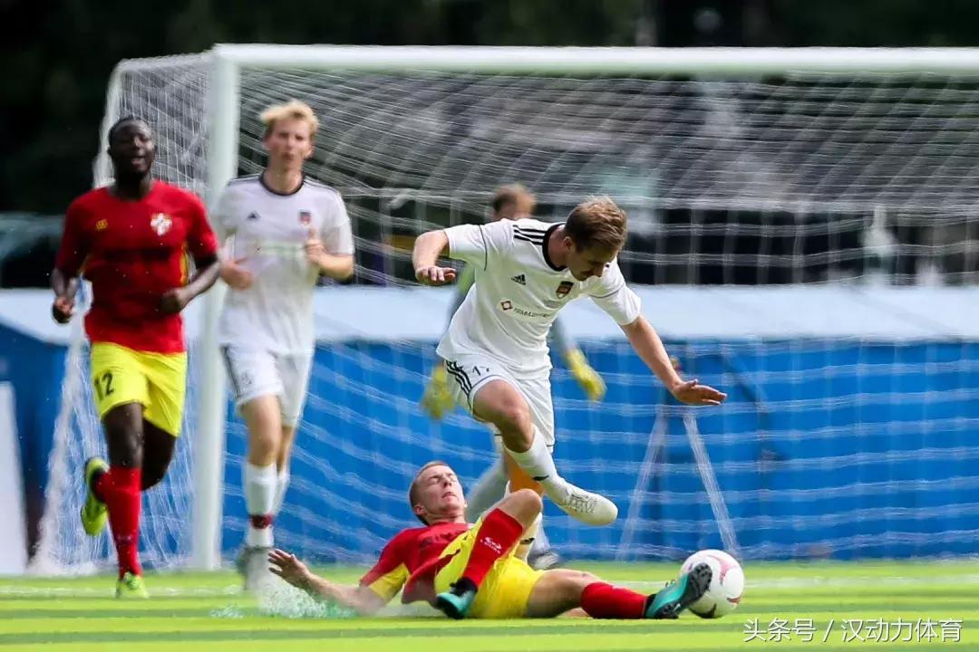 2018年全国大学足球比赛冠军,华工科技足球赛