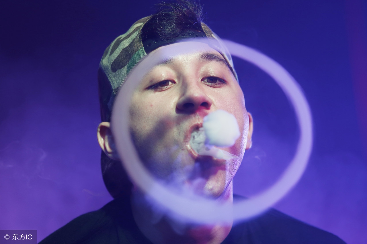 *子烟电**安全无害，还可助戒烟？专家的回答，让人哑口无言