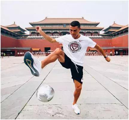 c罗接受高晓松采访是哪一年,高晓松惹怒c罗