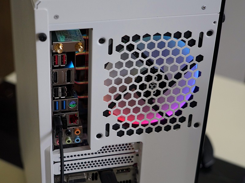 aigo爱国者月光宝盒t20炫光版,爱国者月光宝盒t20机箱前盖怎么拆