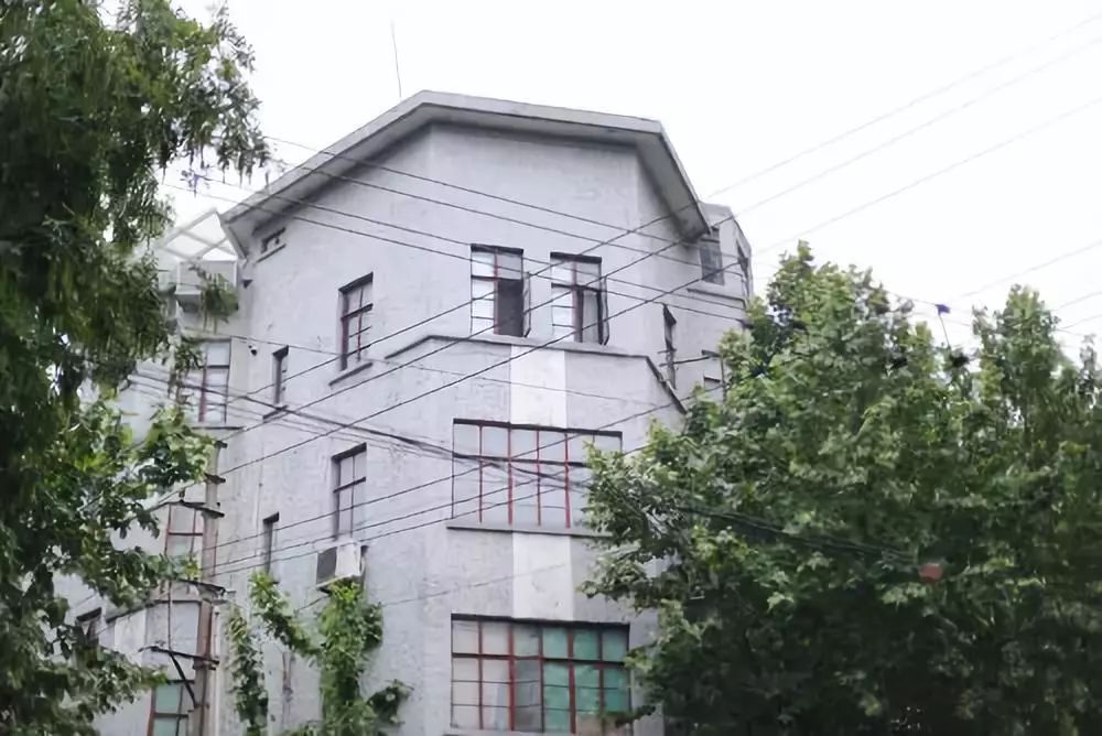 魔都超美的网红打卡圣地安福路,上海网红打卡地必去的路