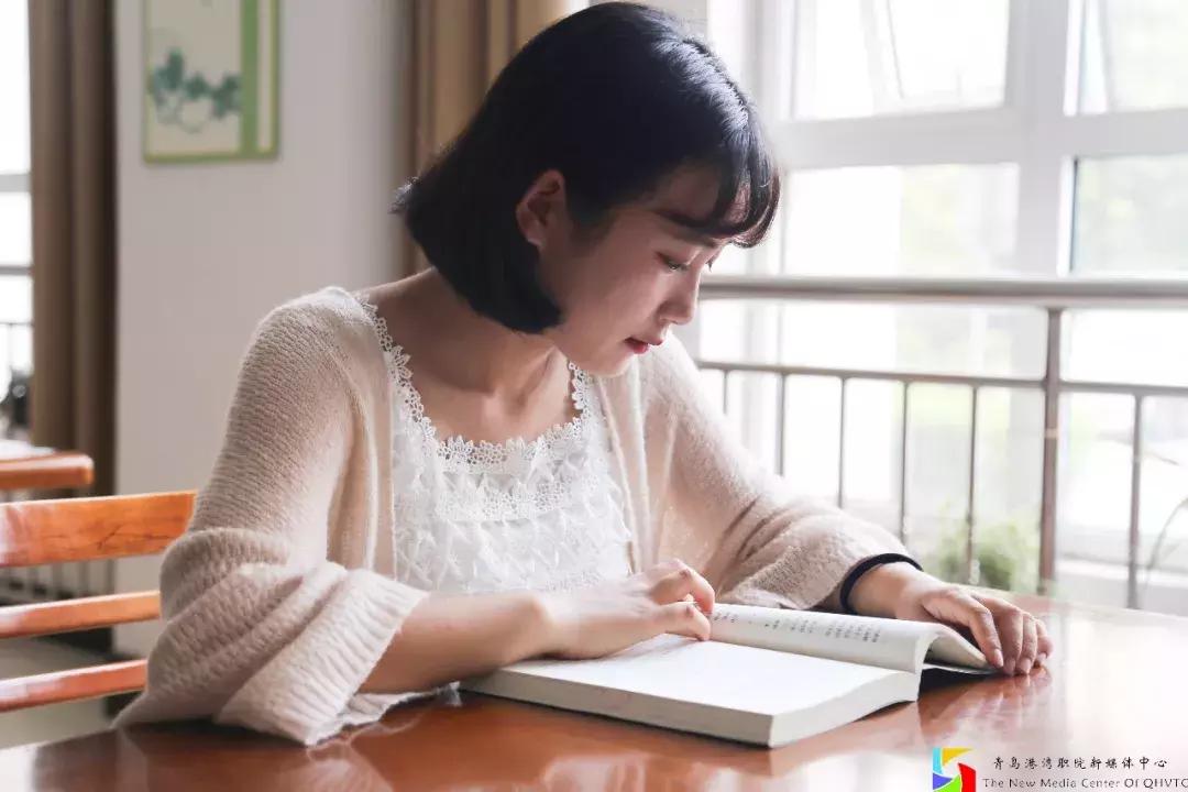 中国海洋大学鱼山校区步行到海边,青岛工程职业学院离海边有多远