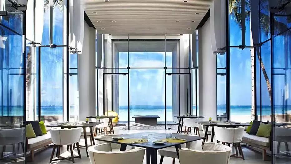 lv跨界酒店推荐,奢侈品牌lv最便宜的单品