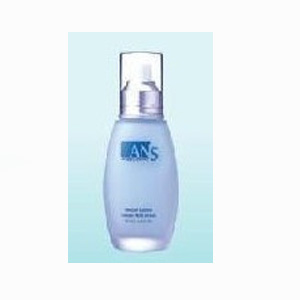 乳液和水啥区别,乳液和护肤水一样吗