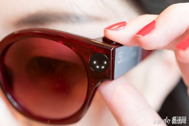 直播还在用手机？我的哒*眼镜视**会拍照