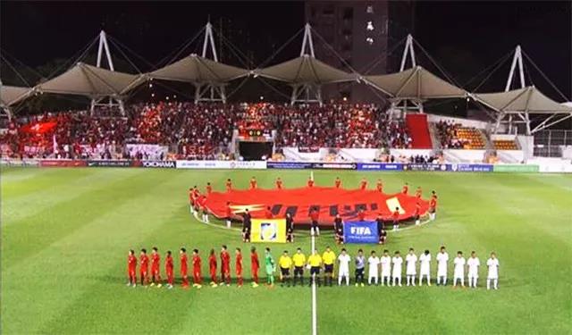 香港足球队曾经辉煌的历史,香港寸土寸金的感悟