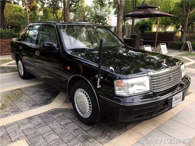 丰田皇冠j55,15款丰田皇冠优缺点