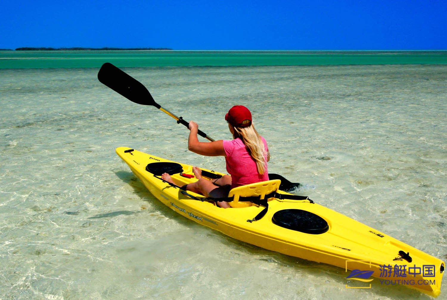 游艇度假中最适合不会游泳的人的几种水上玩具