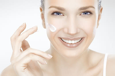 眼部怎么保养抗衰老,眼部要怎么保养才没有眼角纹