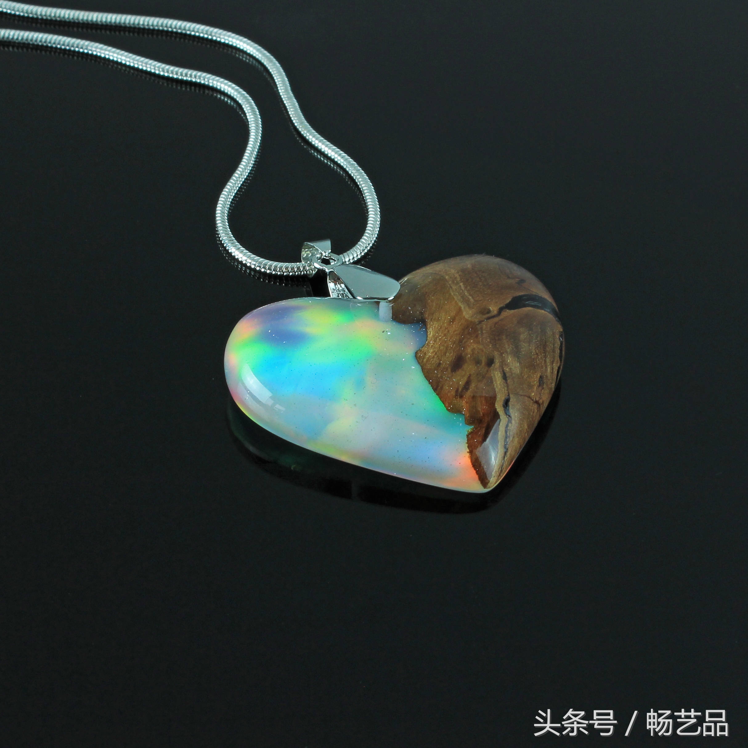 手工水晶吊坠项链图片,手工diy水晶串珠项链教程