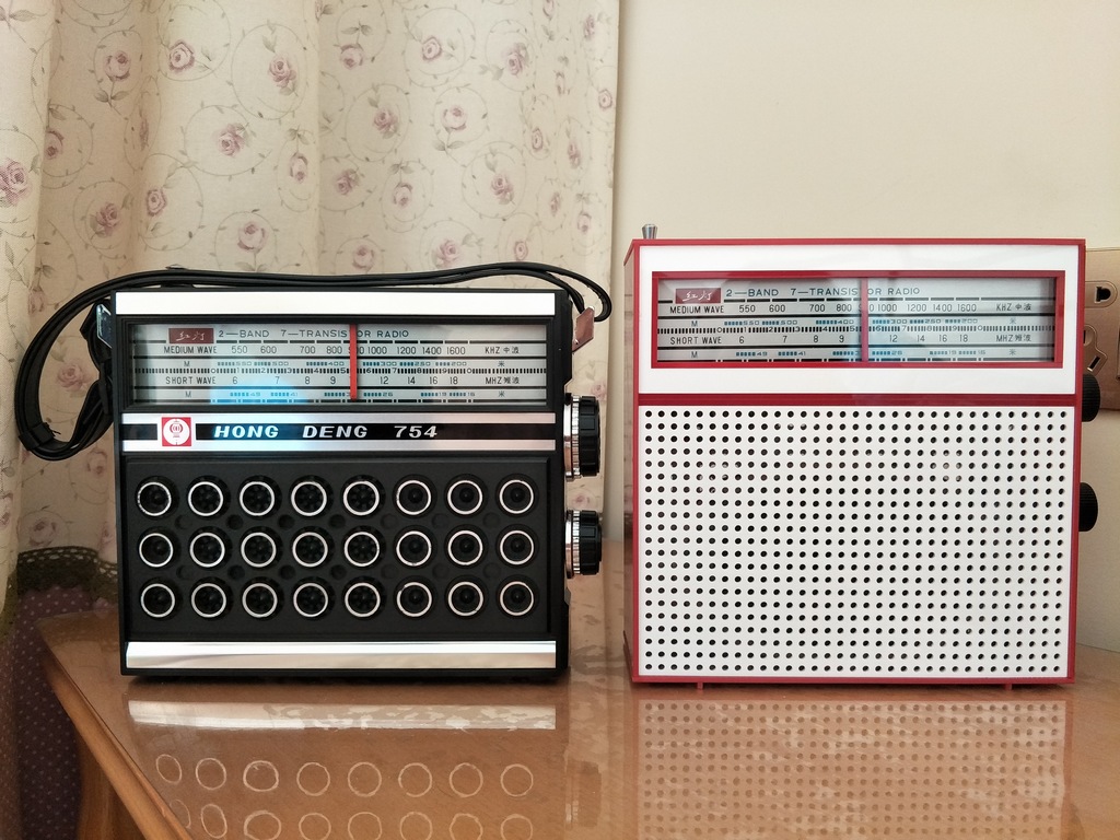 大喇叭收音机手工制作,用一个小喇叭制作简易收音机