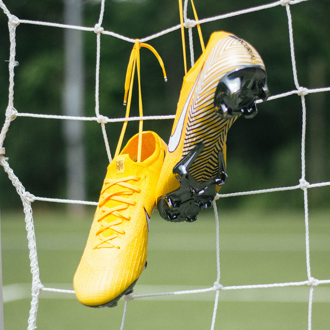 看足球鞋就怦然心动,足球鞋enjoyz