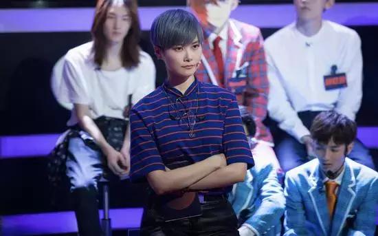 卸下伪装从此做回真正的自己,卸下伪装做更真实的自己