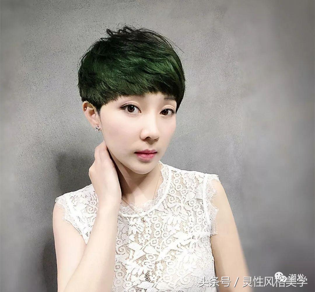 时尚气质高雅的短发造型烫,烫减龄时尚免打理的短发