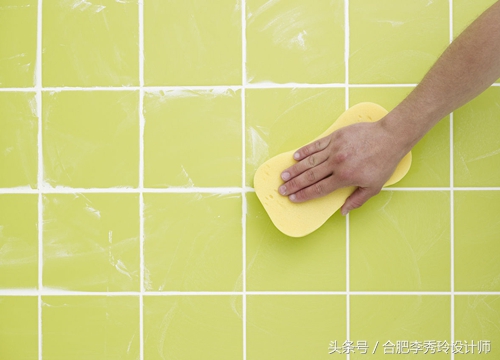 旧瓷砖勾缝怎么处理,勾缝剂脏了怎么修复