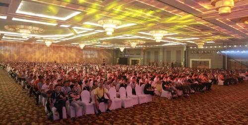 打造极致用户体验阿诗丹顿开启“全功能”时代