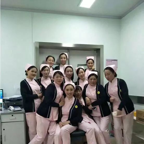 助产士现场还原顺产真相,十月怀胎妈妈不易的过程动画