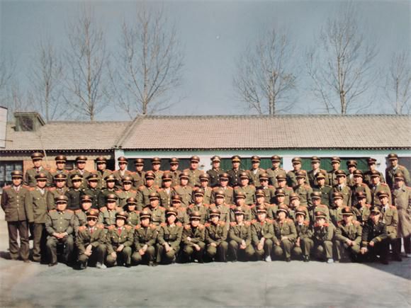 「献礼40周年」那年那月那些人温暖了谁的芳华