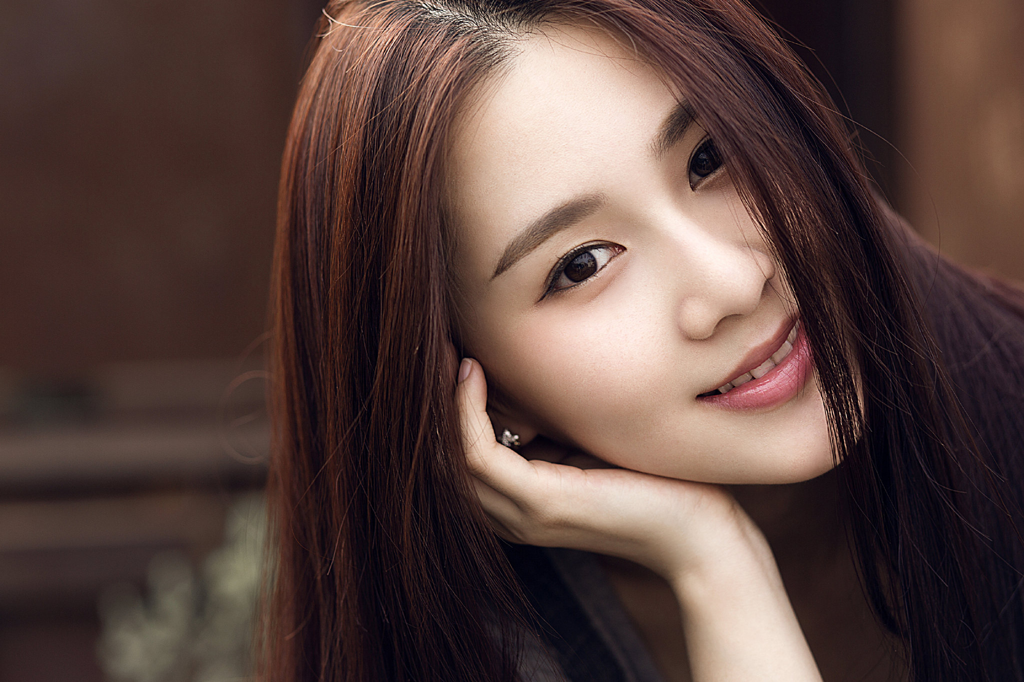 护肤的正确步骤顺序水乳液精华,先涂防晒还是隔离护肤的正确步骤