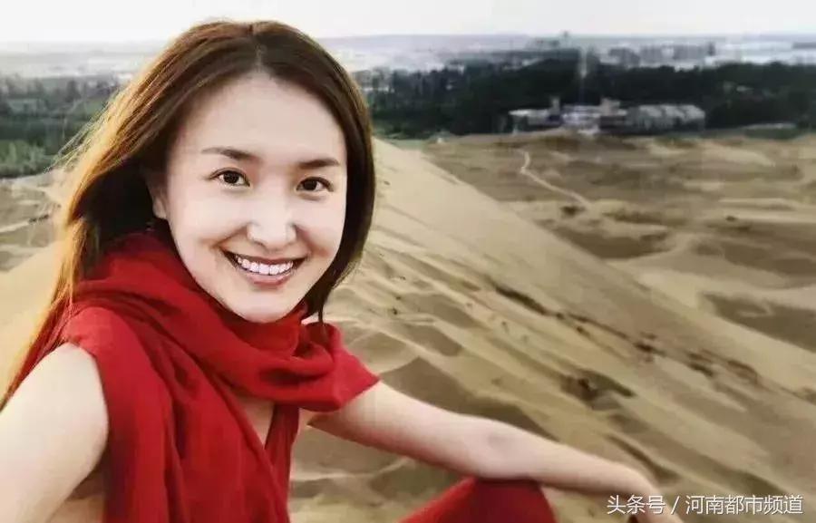 20岁美女卸妆秒变80岁大妈,27岁女孩化妆成大妈