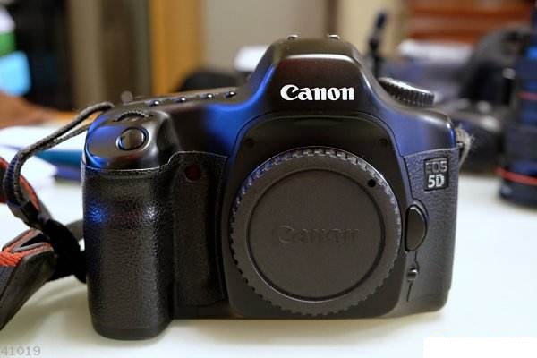 万年难题借相机？是借还是不借？十年职业摄影师教你如何巧妙解决