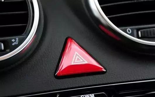 男童丧命幼儿园第一时间删除监控,4岁男童幼儿园异物卡身亡