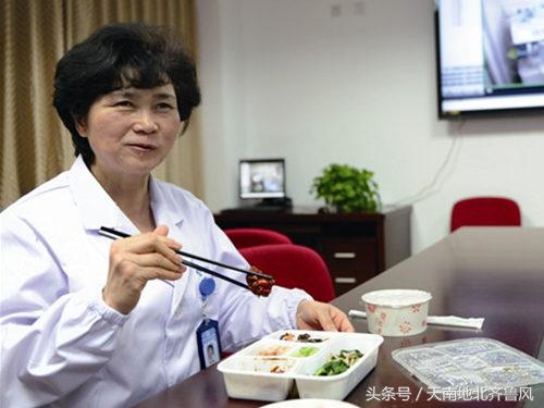 “李氏人工肝系统”开拓者李兰娟院士：重型肝炎患者的守护神