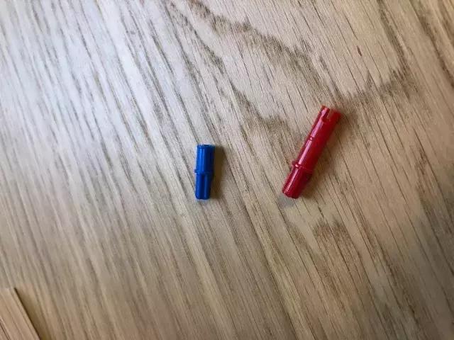 乐拼和乐高布加迪的区别,乐高对比乐拼测评