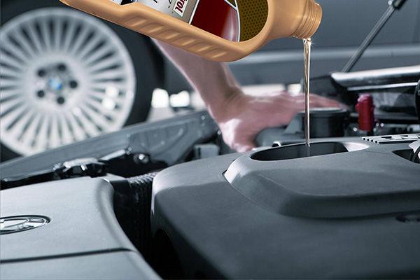 原厂机油和品牌机油的区别是什么,品牌机油和原厂机油