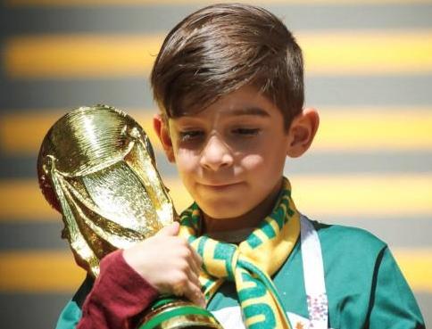 学校上台领奖超燃帅气足球怎么拍,颁奖典礼名场面足球