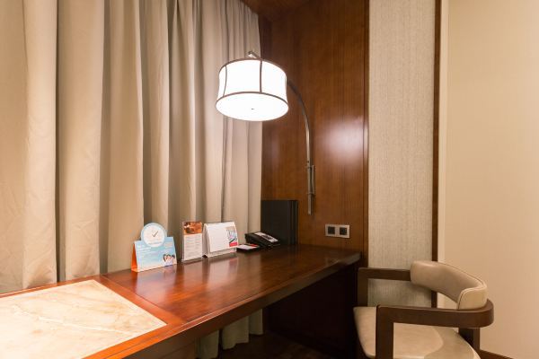 无锡太湖华邑酒店彩丰楼,无锡站到无锡太湖华邑酒店