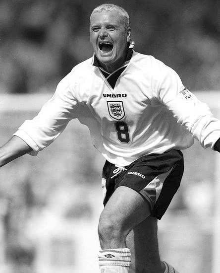 被酒精摧毁足球天才,被酒精毁掉的天才足球魅力