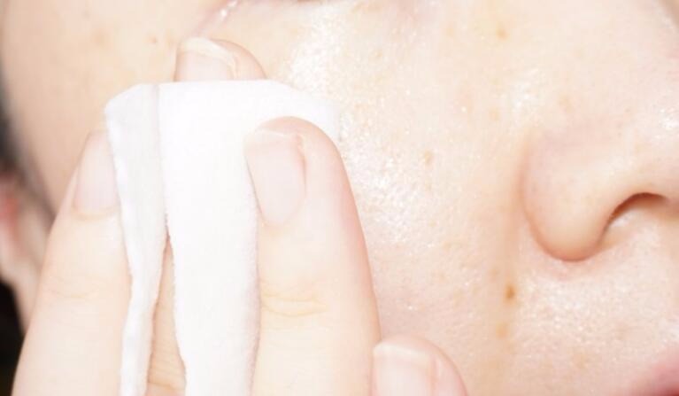 城野医生毛孔细致化妆水搭配精华,城野医生化妆水适合油皮