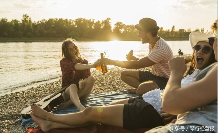 沙滩海鲜烧烤音乐，想要这样的夏天就来奥森吉他艺术节吧！