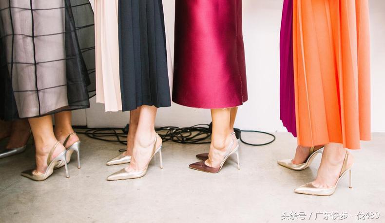 鞋子不跟脚走路就掉有什么好办法,鞋子大了不跟脚有什么好办法