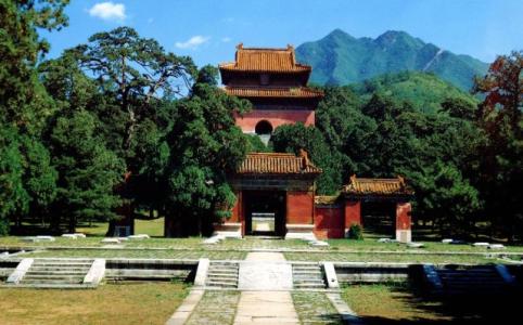 古人墓地选址顺口溜,古人如何选墓地