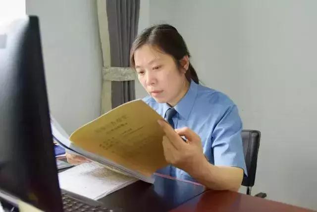 19岁小伙高考误入传销组织成功,大学生误入传销组织被警方抓获