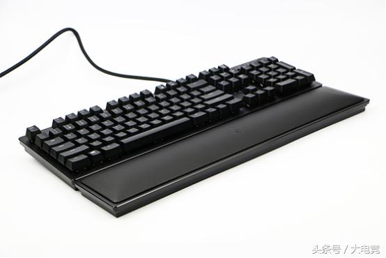 雷蛇光蛛键盘评测,雷蛇键盘猎魂光蛛精英版测评