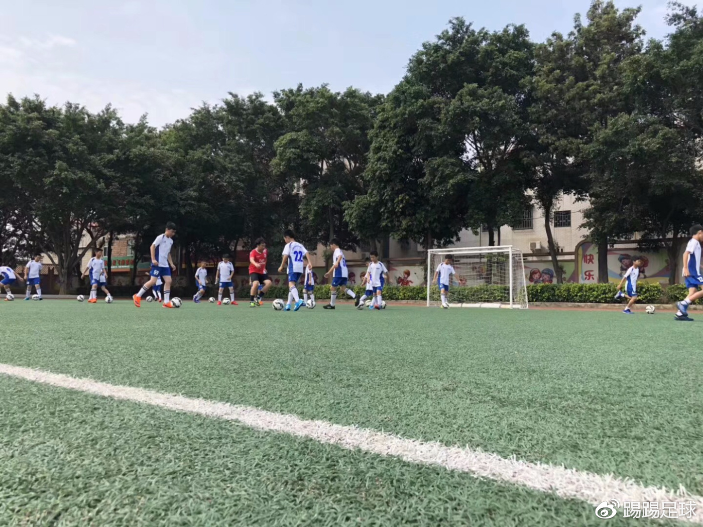 小足球，大梦想，晋江市灵源街道首届校园足球夏令营开营